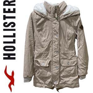 Hollister Heritage Hooded Sherpa Lined Parka Coat